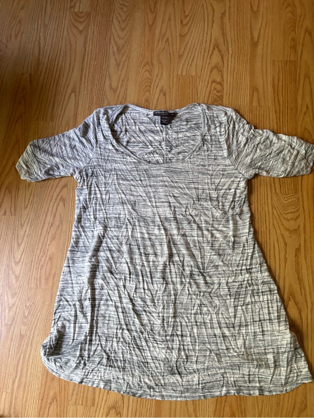 A Pea in the Pod Gray Marled Scoop-Neck Tunic Top